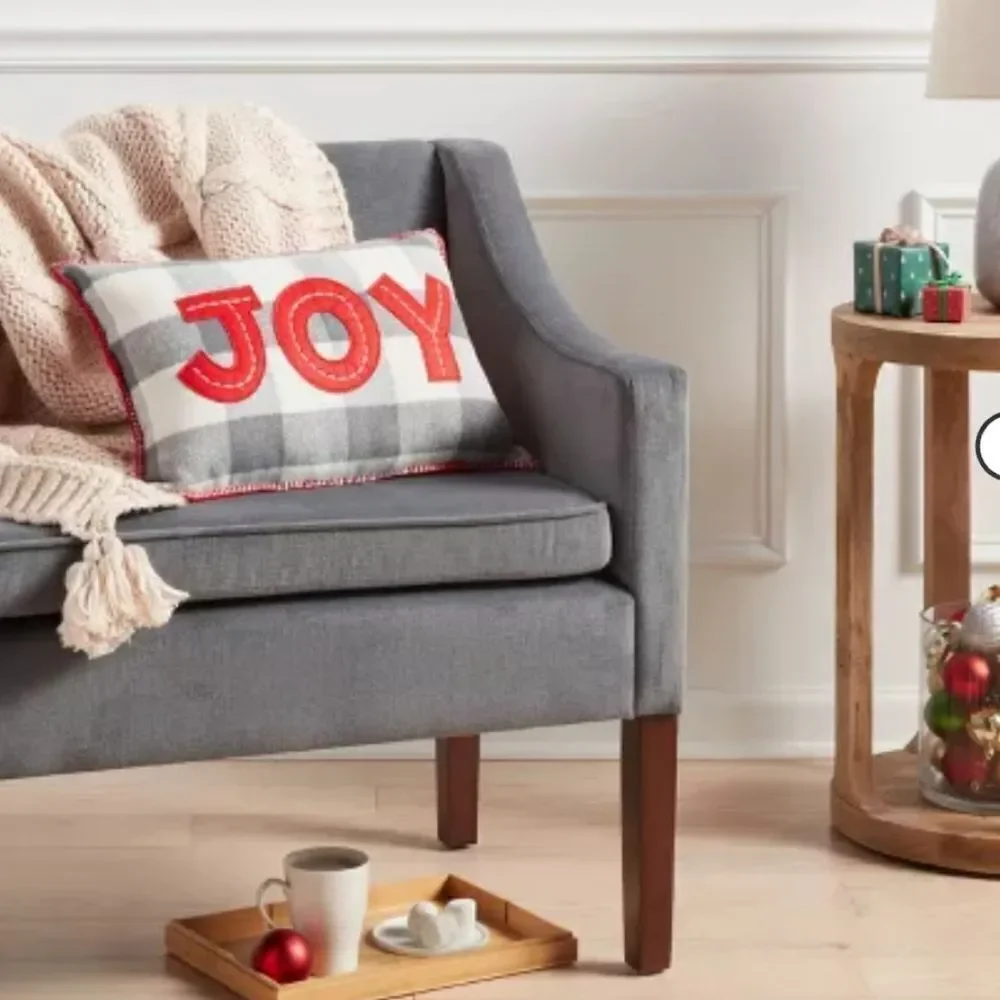 Wondershop joy appliqued